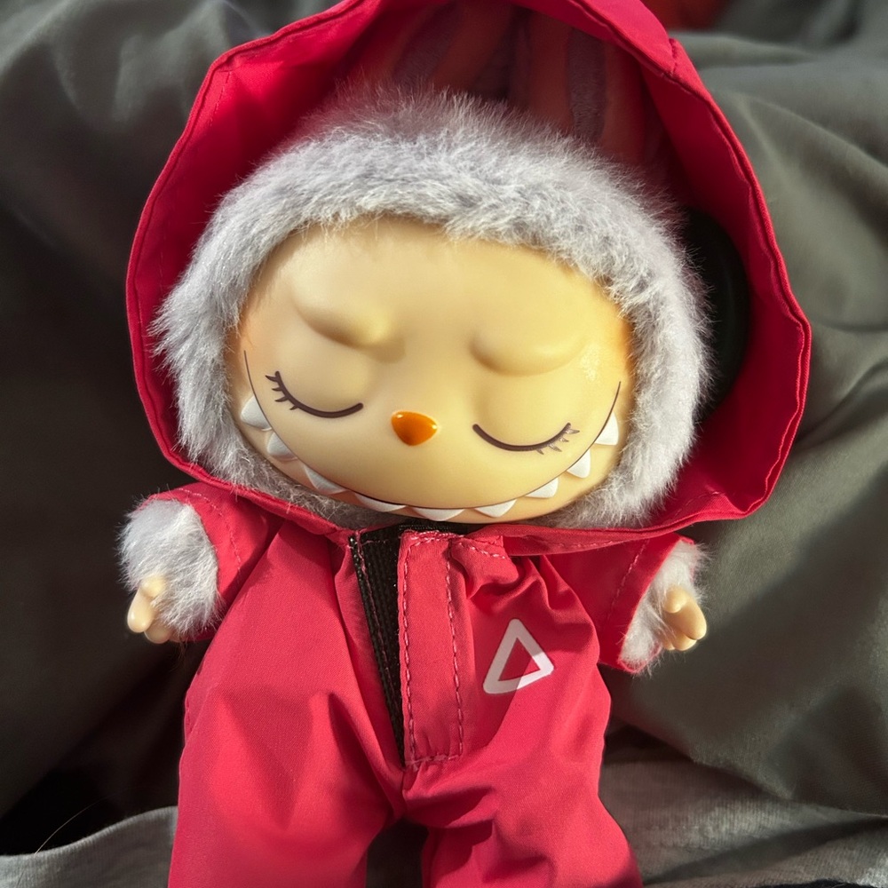 Zizi labubu wearing squid game outfit